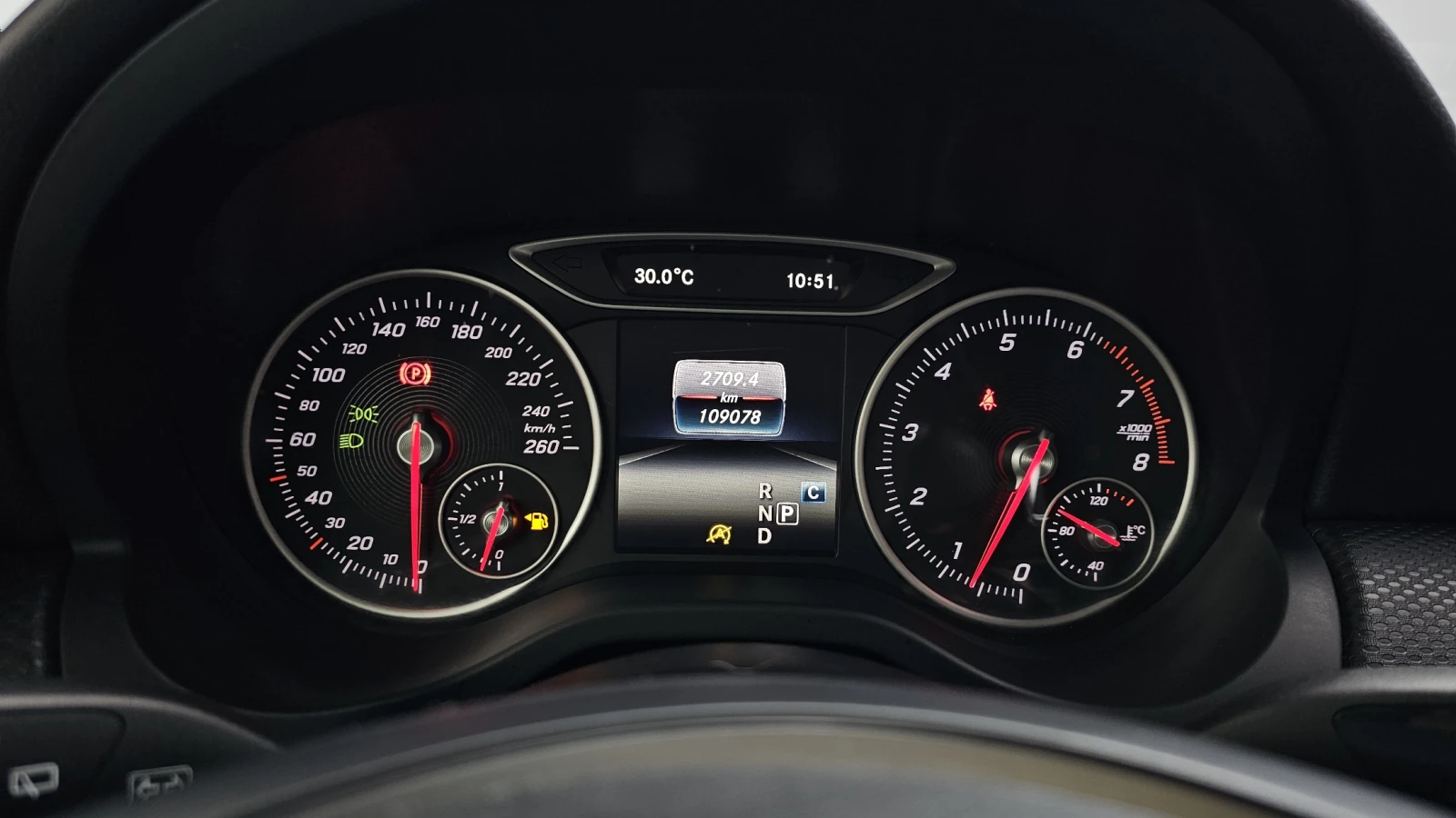 Mercedes-Benz A 200 ЛЮК* КРАЙНА ЦЕНА, снимка 8 - Автомобили и джипове - 55318847
