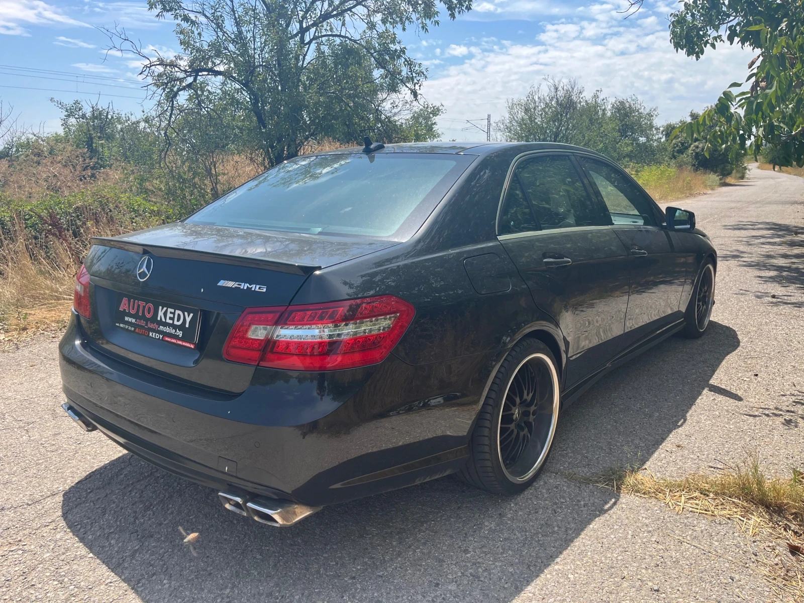 Mercedes-Benz E 500 5.5 AMG Designo, снимка 5 - Автомобили и джипове - 55432586