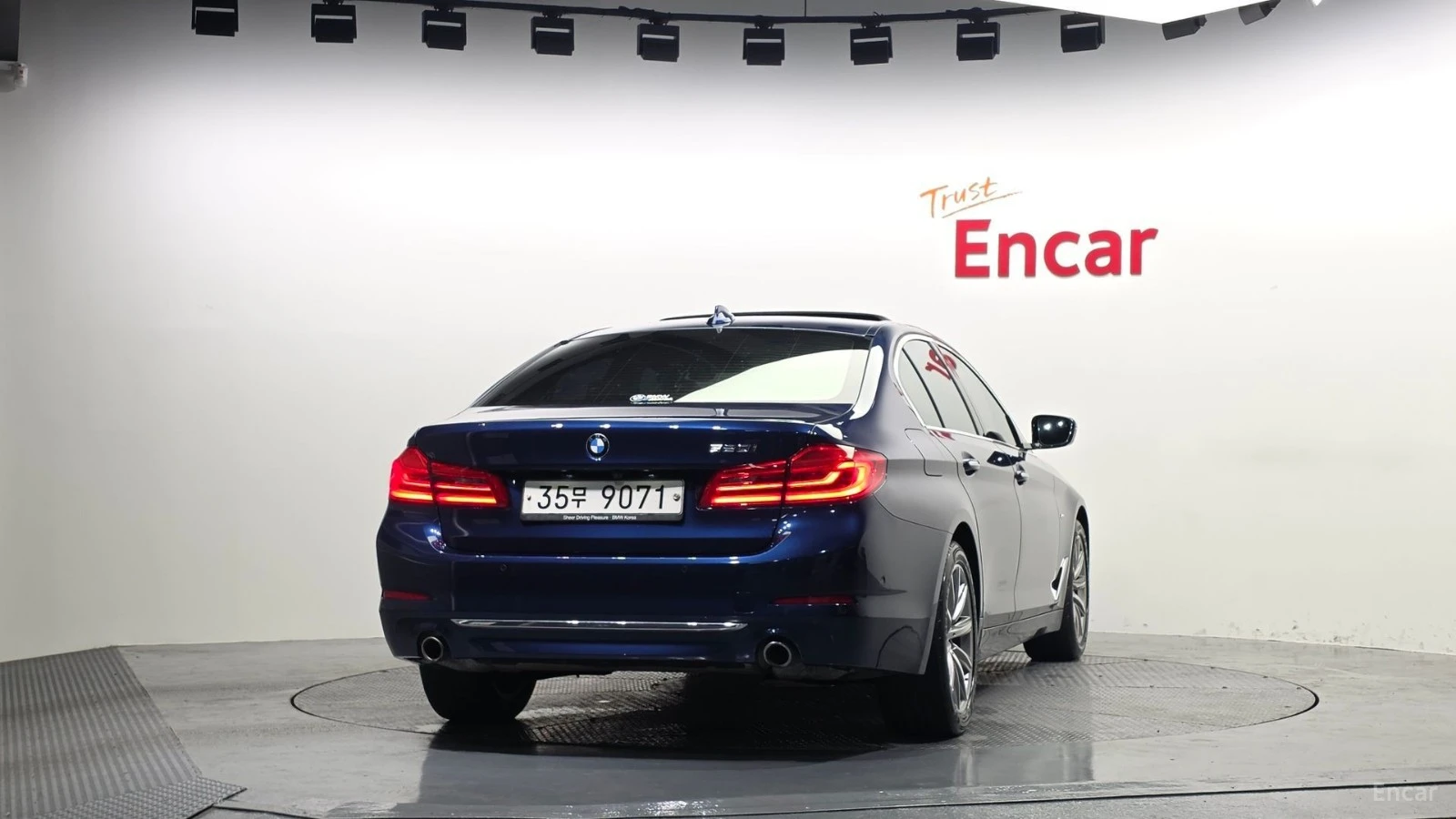 BMW 520 HUD * ���������� * (���� �� ��) | Mobile.bg � ����������� 4