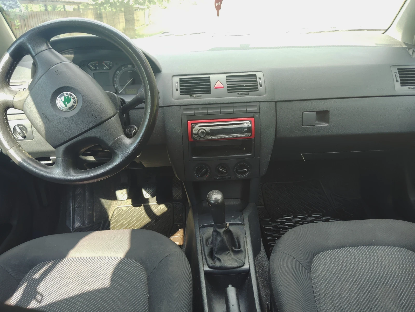 Skoda Fabia 1.4 бензин -газ , снимка 8 - Автомобили и джипове - 55588251