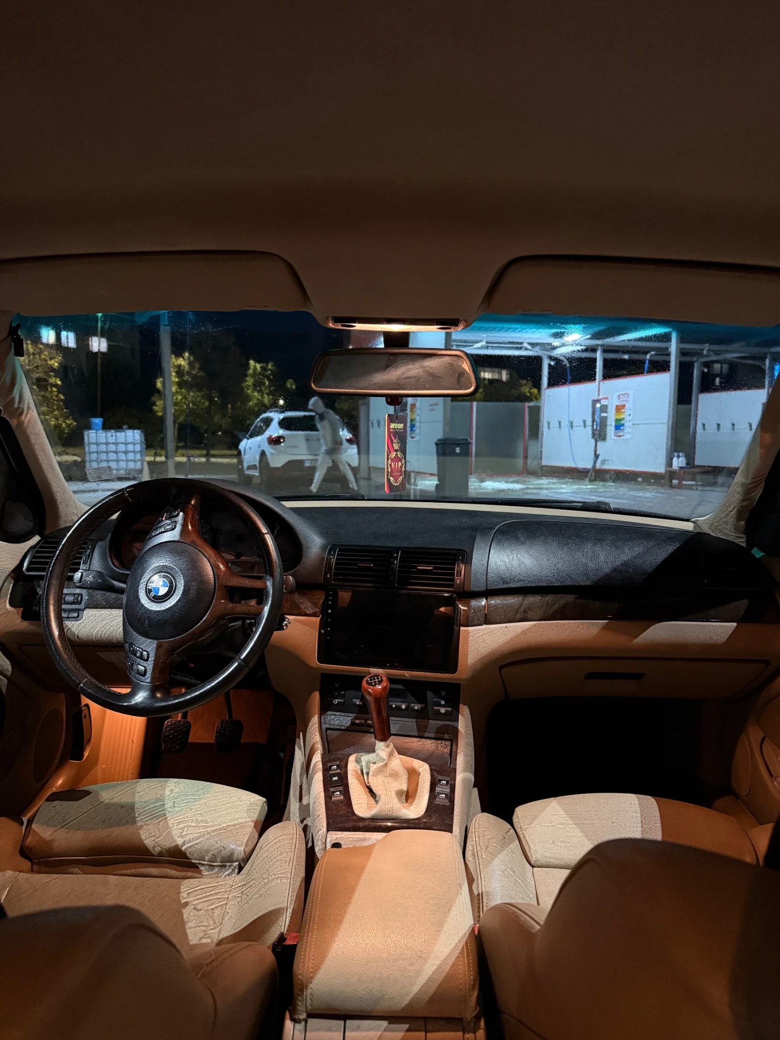 BMW 330, снимка 5 - Автомобили и джипове - 56556605