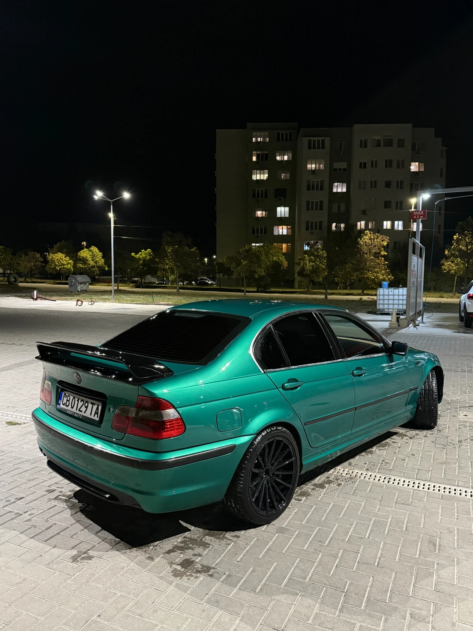 BMW 330, снимка 3 - Автомобили и джипове - 56556605