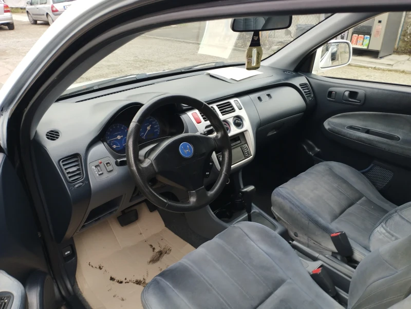 Honda Hr-v, снимка 8 - Автомобили и джипове - 48335233