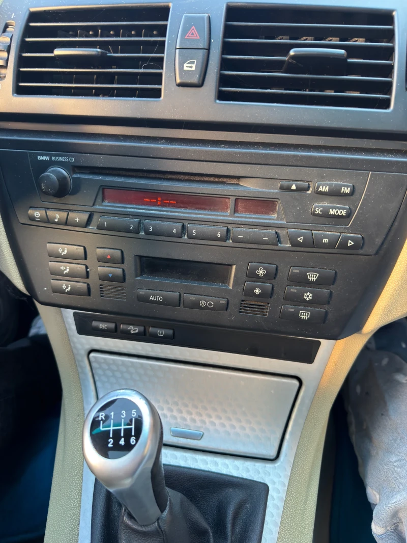 BMW X3, снимка 11 - Автомобили и джипове - 52905701