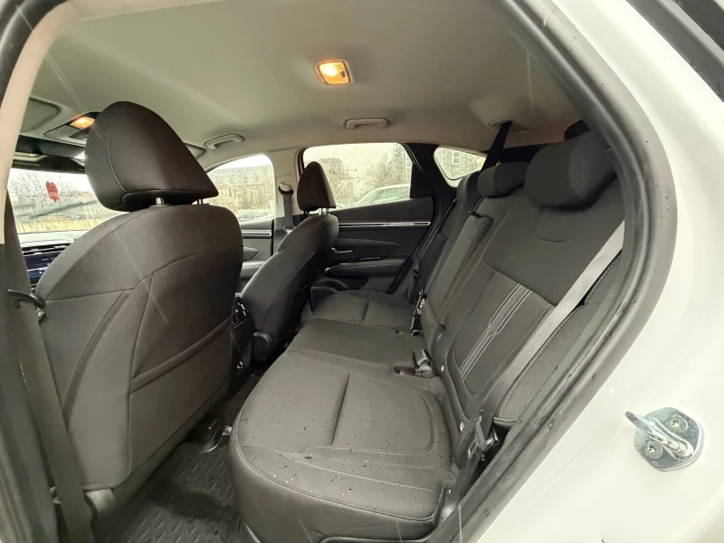 Hyundai Tucson 1.6hybrid, снимка 9 - Автомобили и джипове - 53483750