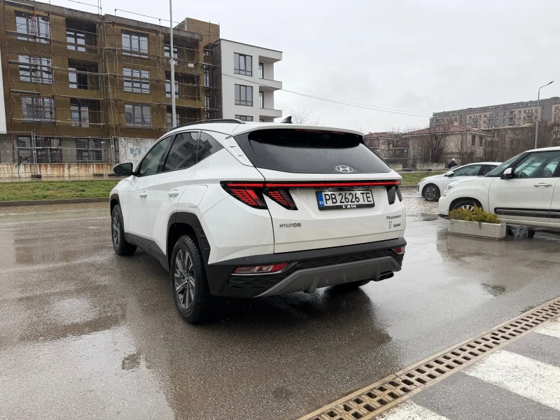 Hyundai Tucson 1.6hybrid, снимка 7 - Автомобили и джипове - 53483750