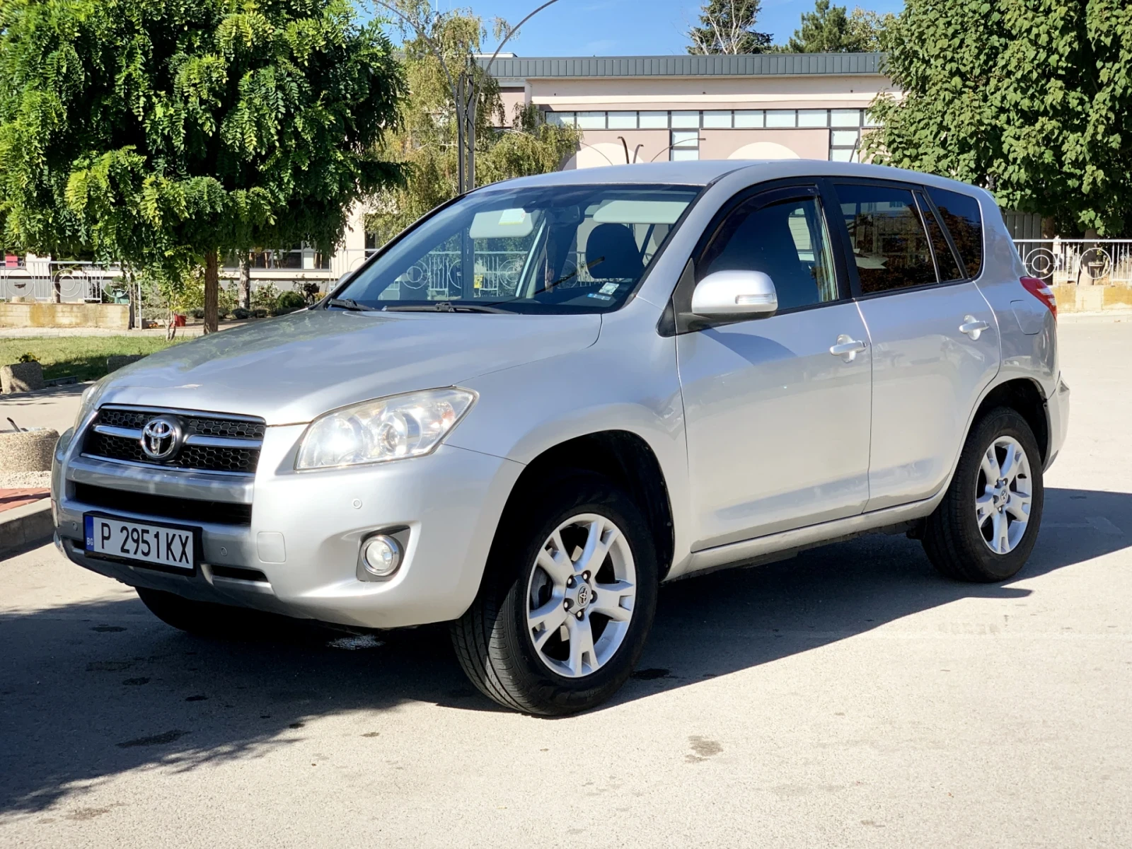 Toyota Rav4 D4D - изображение 3