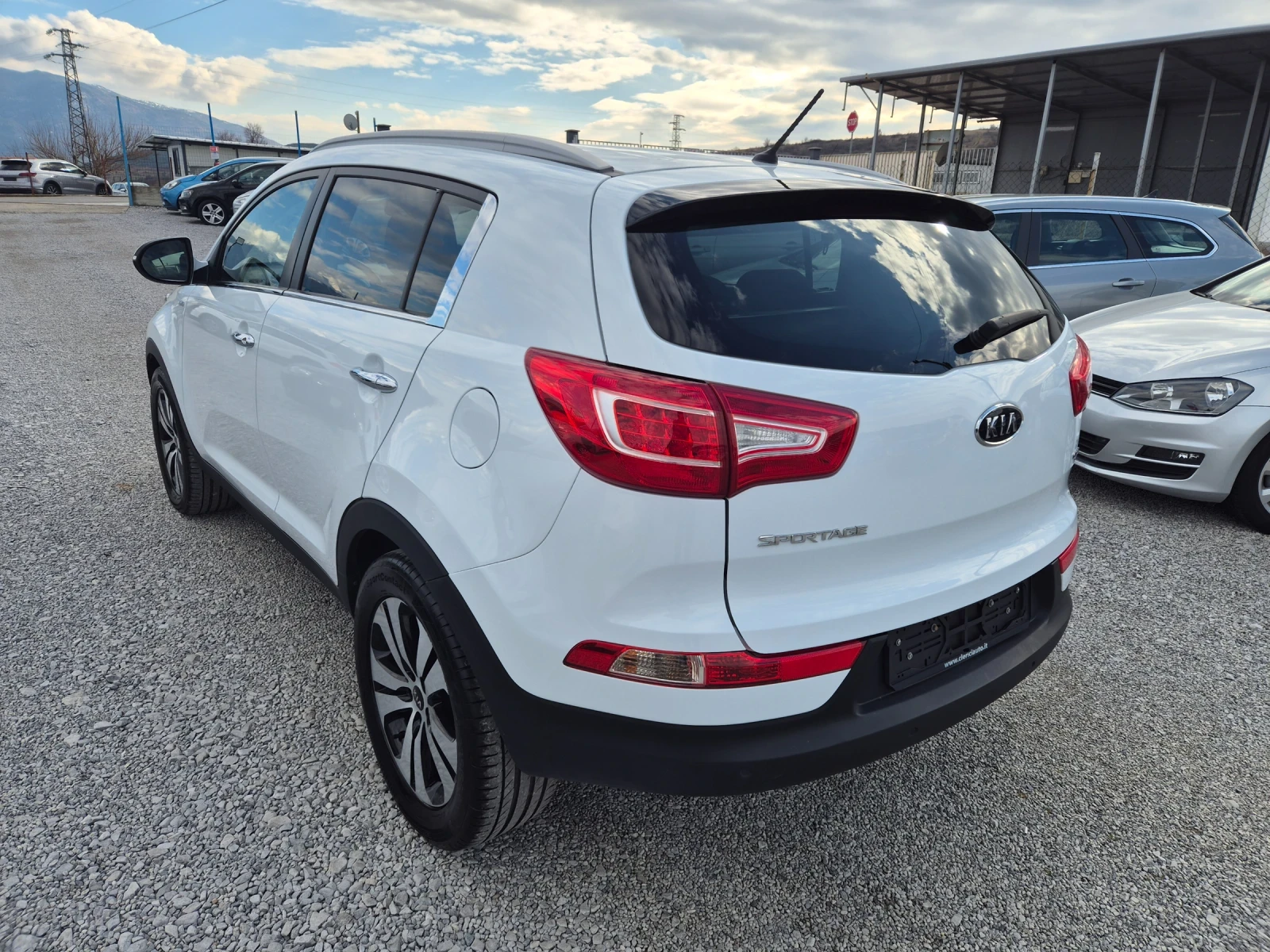 Kia Sportage 2.0 CRDI 4x4 Tоп състояние - изображение 3