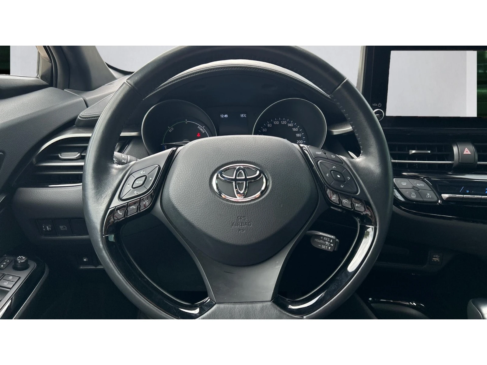 Toyota C-HR    520 . | Mobile.bg   13