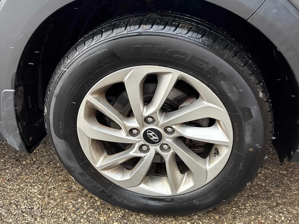 Hyundai Tucson * Luxury * CARFAX *    | Mobile.bg   15