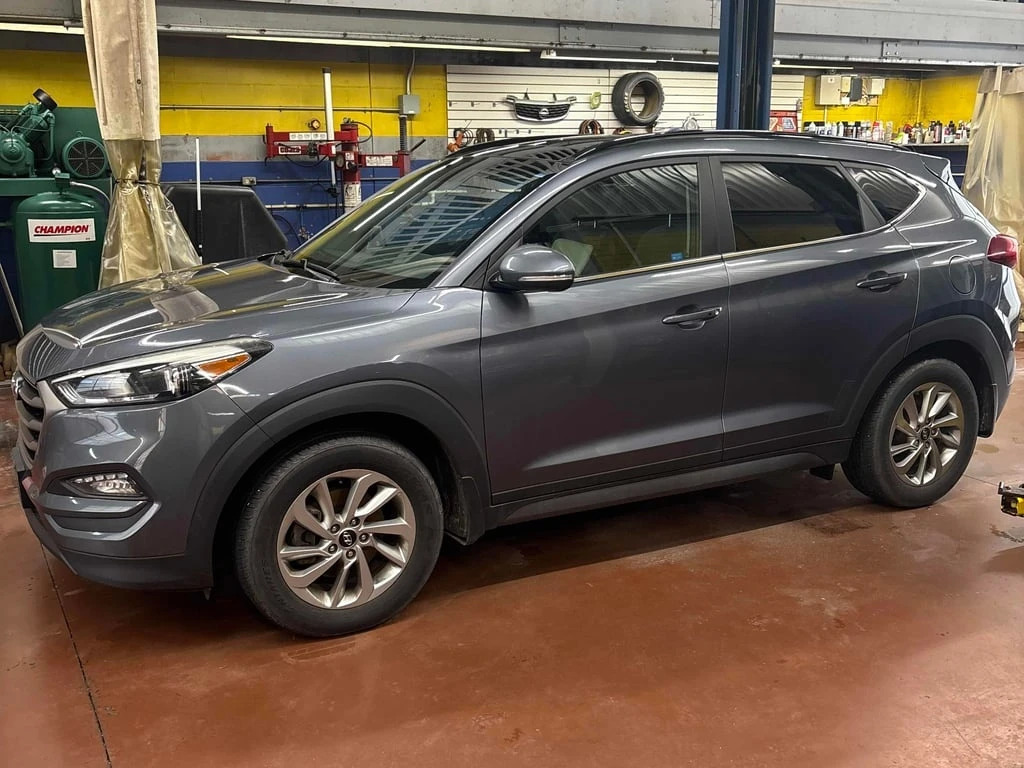 Hyundai Tucson * Luxury * CARFAX * БЕЗ ПЪРВОНАЧАЛНА ВНОСКА - изображение 3