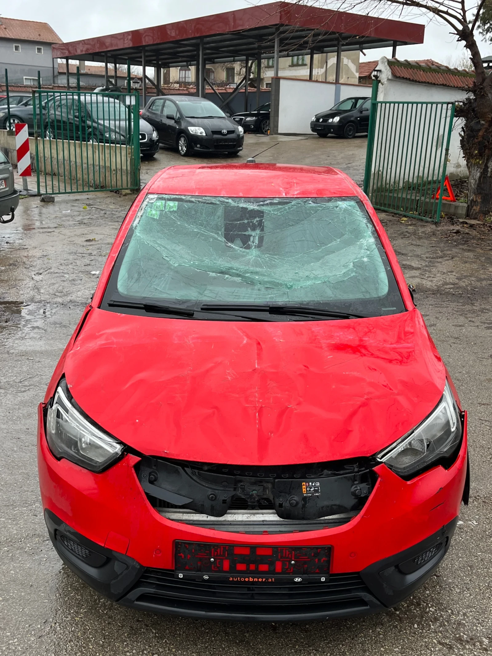 Opel Crossland X 1.2 - изображение 2