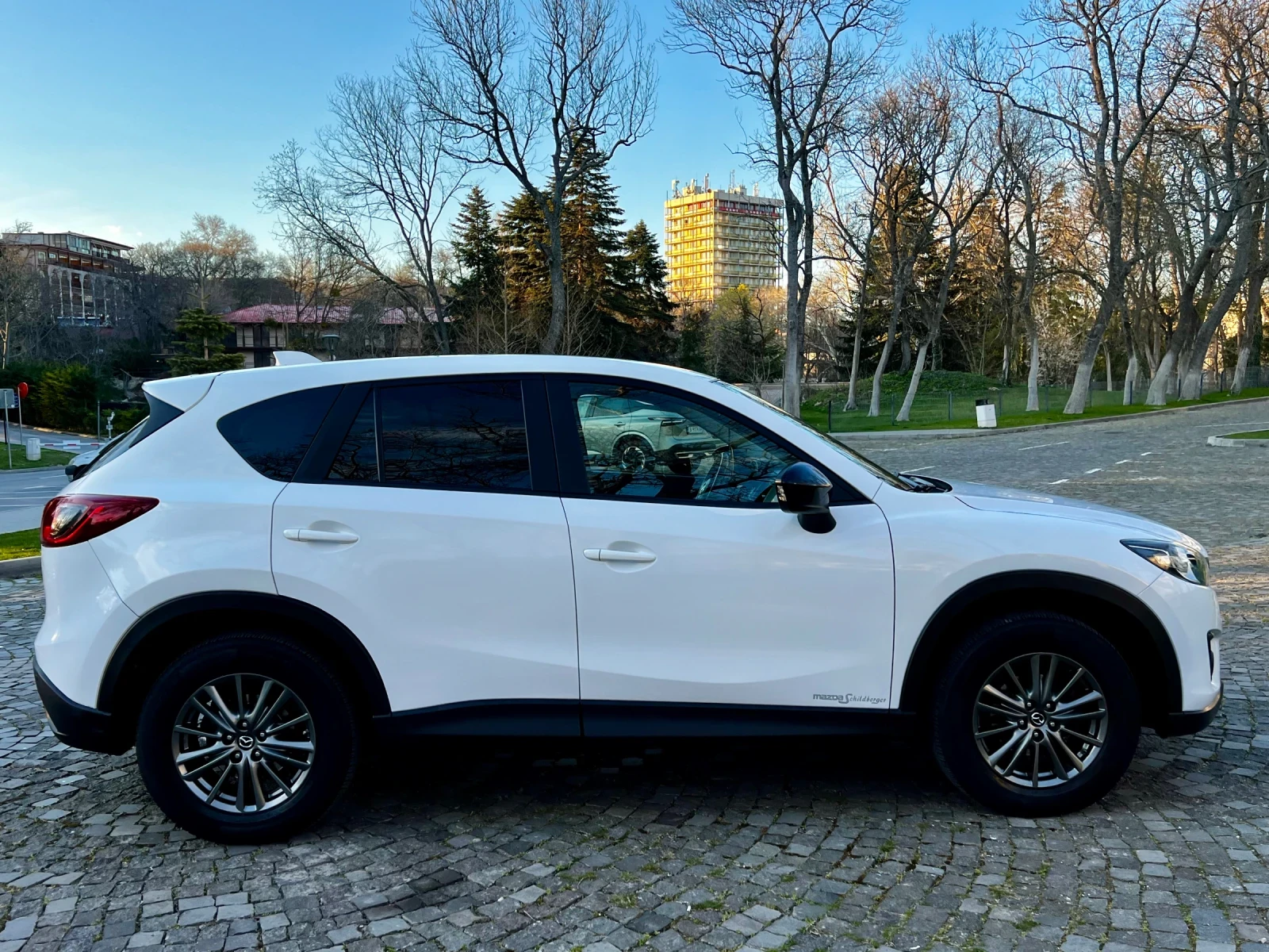 Mazda CX-5 2.2d SkyActive 4x4 EURO 6, снимка 6 - Автомобили и джипове - 54159345
