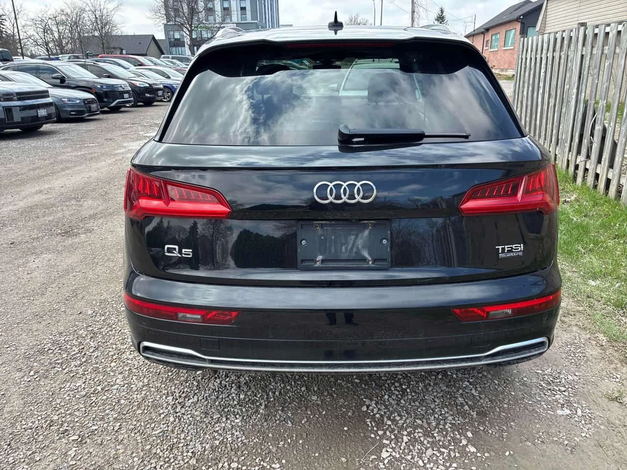 Audi Q5 * Technik S LINE* DIS* 360* B&O* LED* PANO* ОБДУХВ, снимка 4 - Автомобили и джипове - 54233931