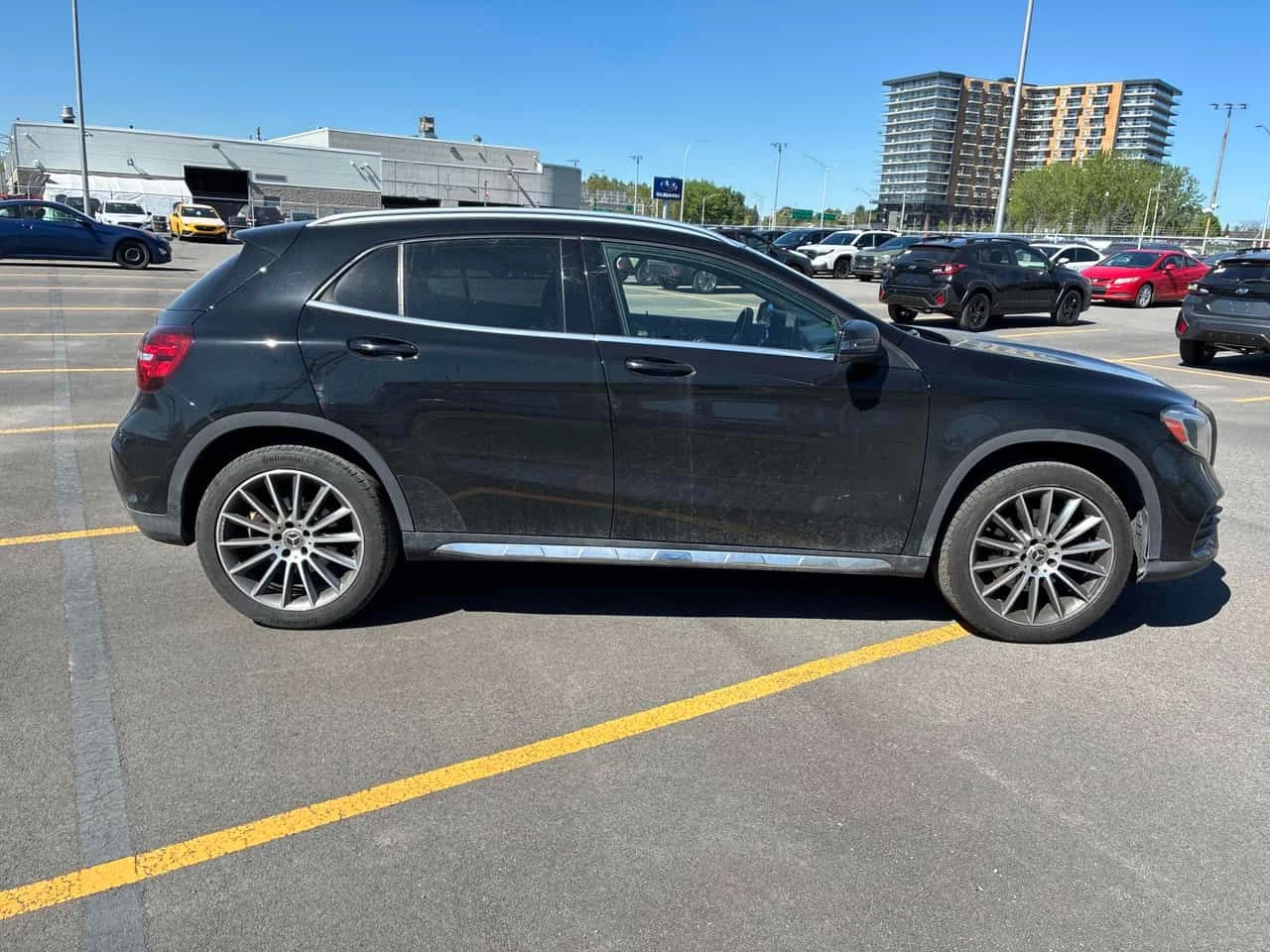 Mercedes-Benz GLA 250 4MAATIC* ПОДГРЕВИ* ПАНОРАМА* , снимка 3 - Автомобили и джипове - 54647800
