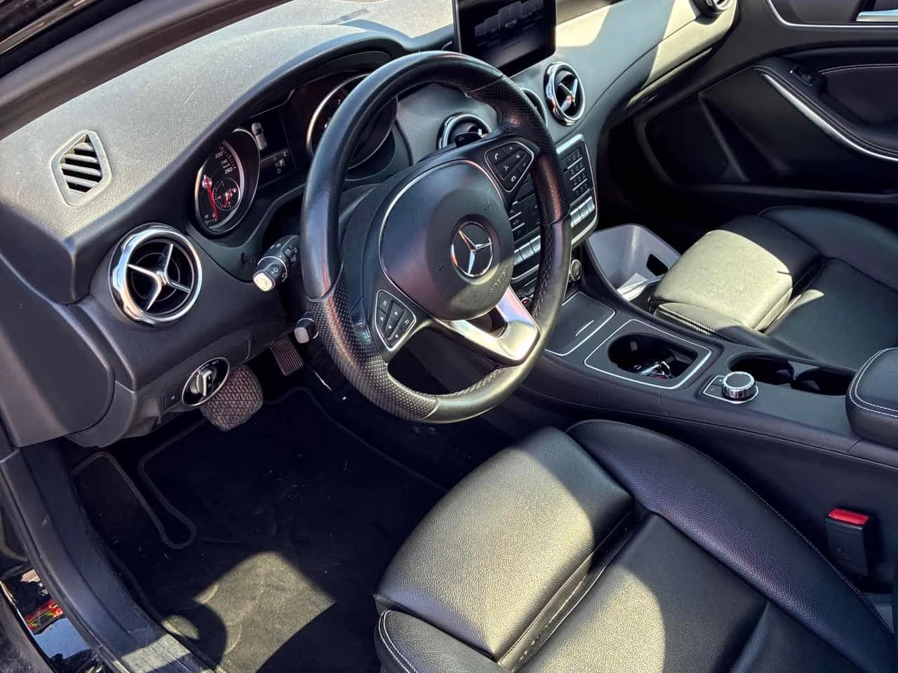 Mercedes-Benz GLA 250 4MAATIC* ПОДГРЕВИ* ПАНОРАМА* , снимка 5 - Автомобили и джипове - 54647800
