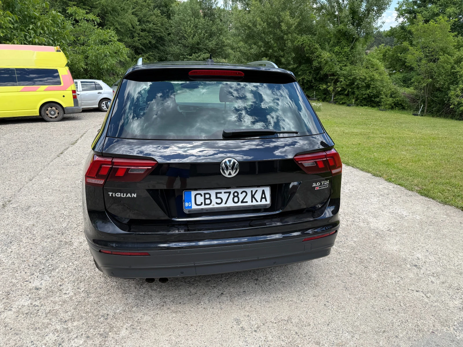 VW Tiguan 2.0 TDI 4Moition 7DSG, снимка 4 - Автомобили и джипове - 54855519