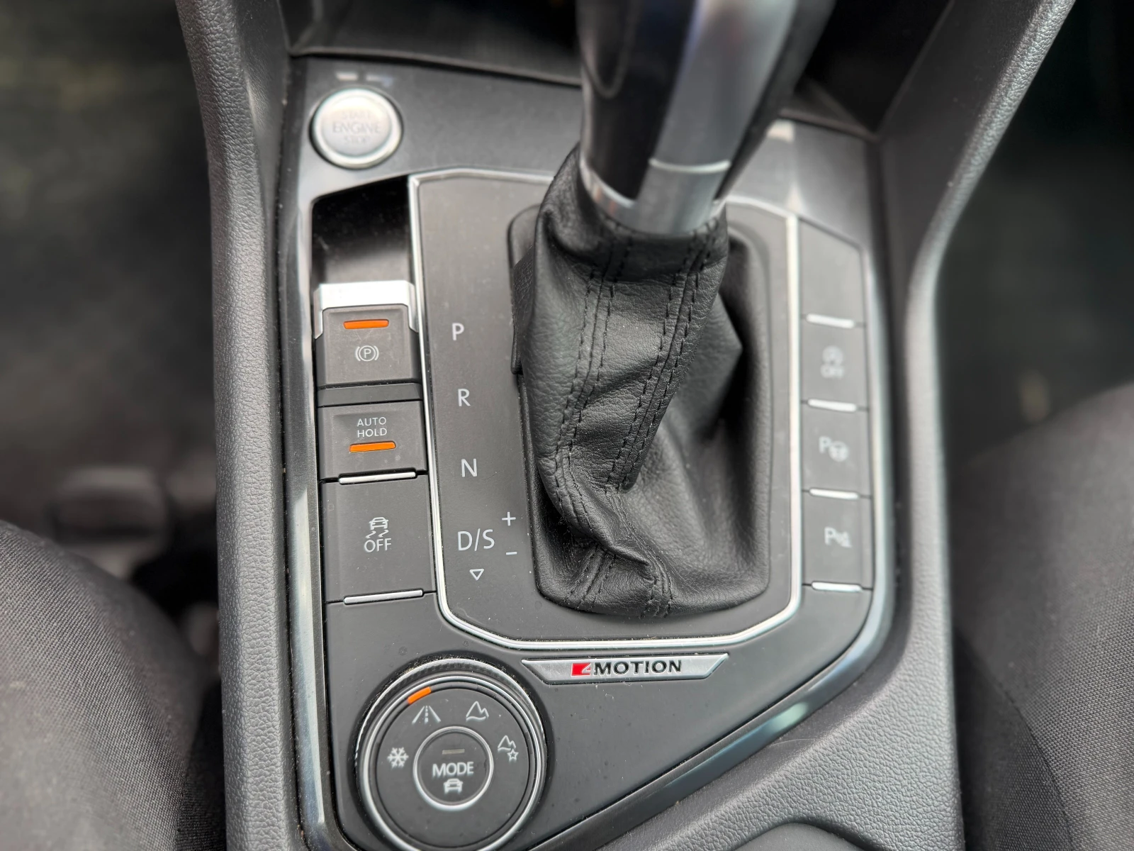 VW Tiguan 2.0 TDI 4Moition 7DSG, снимка 9 - Автомобили и джипове - 54855519