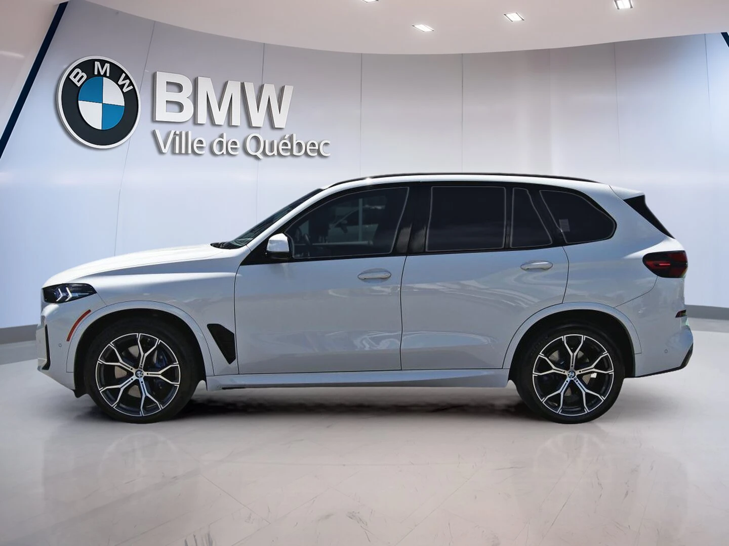BMW X5 XDRIVE40i* M* SPORT* HARMON* KARDON* ХЕДЪП* 360КАМ, снимка 4 - Автомобили и джипове - 55086306