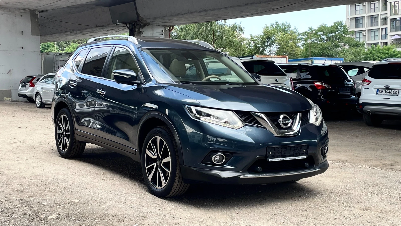 Nissan X-trail 4x4 TEKNA, снимка 3 - Автомобили и джипове - 55101477