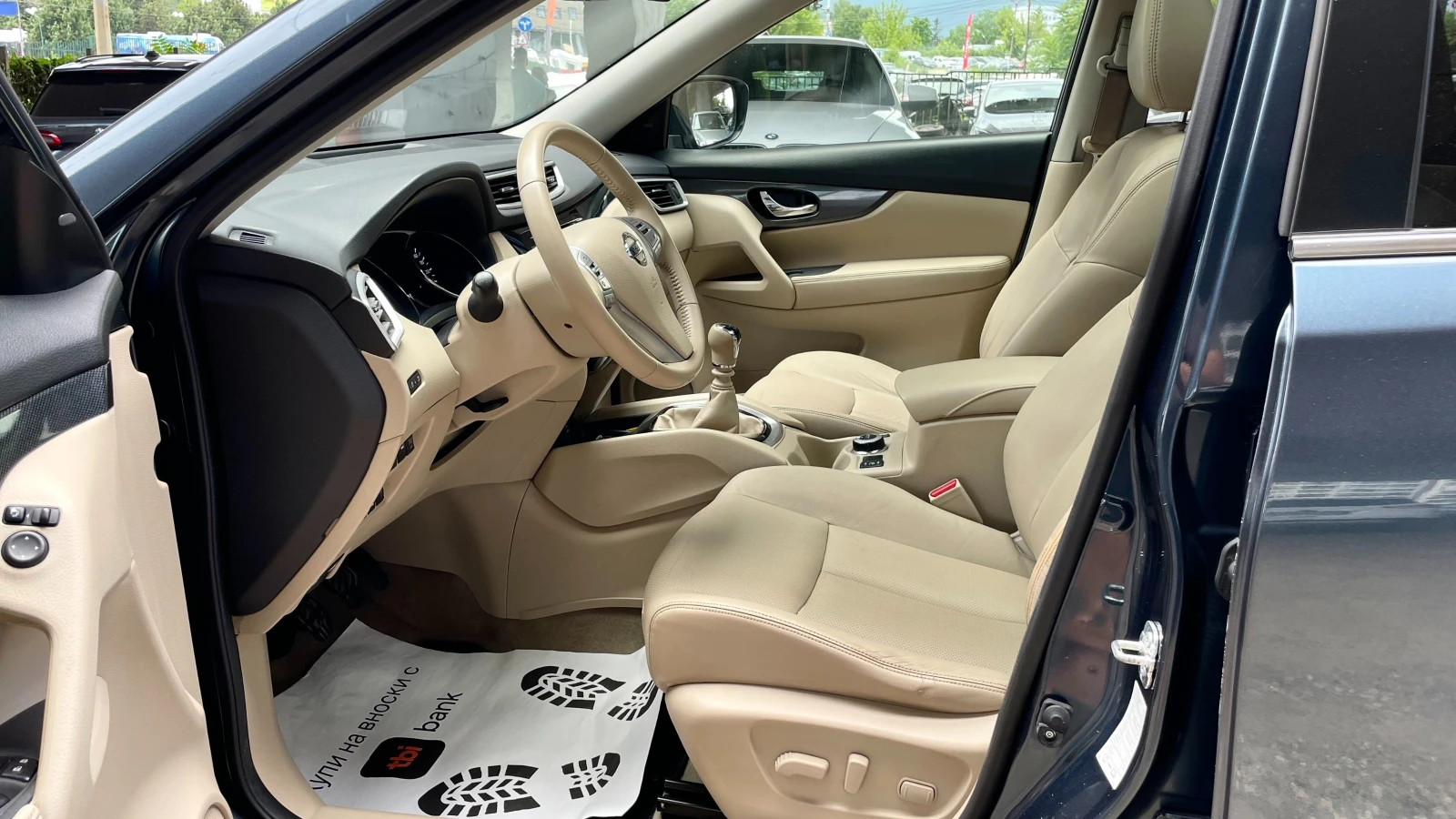 Nissan X-trail 4x4 TEKNA, снимка 12 - Автомобили и джипове - 55101477