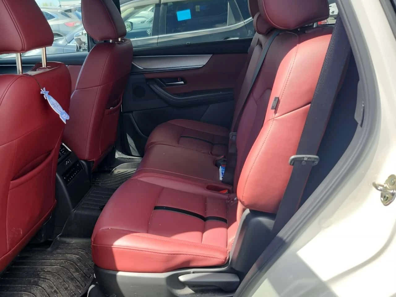 Mazda CX-7  GT P / CARFAX / ЦЕНА ДО БЪЛГАРИЯ , снимка 12 - Автомобили и джипове - 55180351
