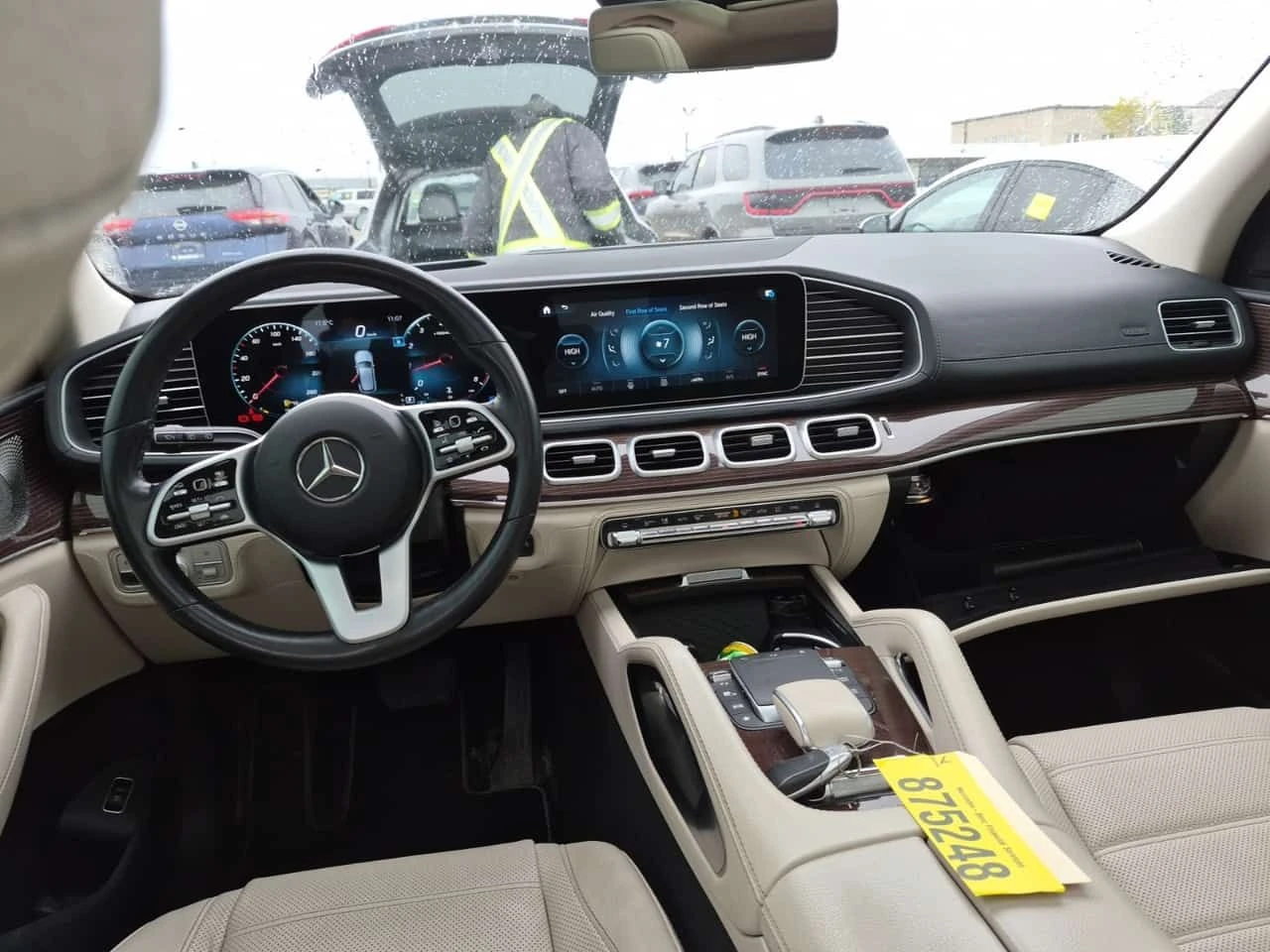 Mercedes-Benz GLE 350 BURMESTER * ОБДУХВАНЕ * ДИСТРОНИК * ПАНО, снимка 10 - Автомобили и джипове - 55288189