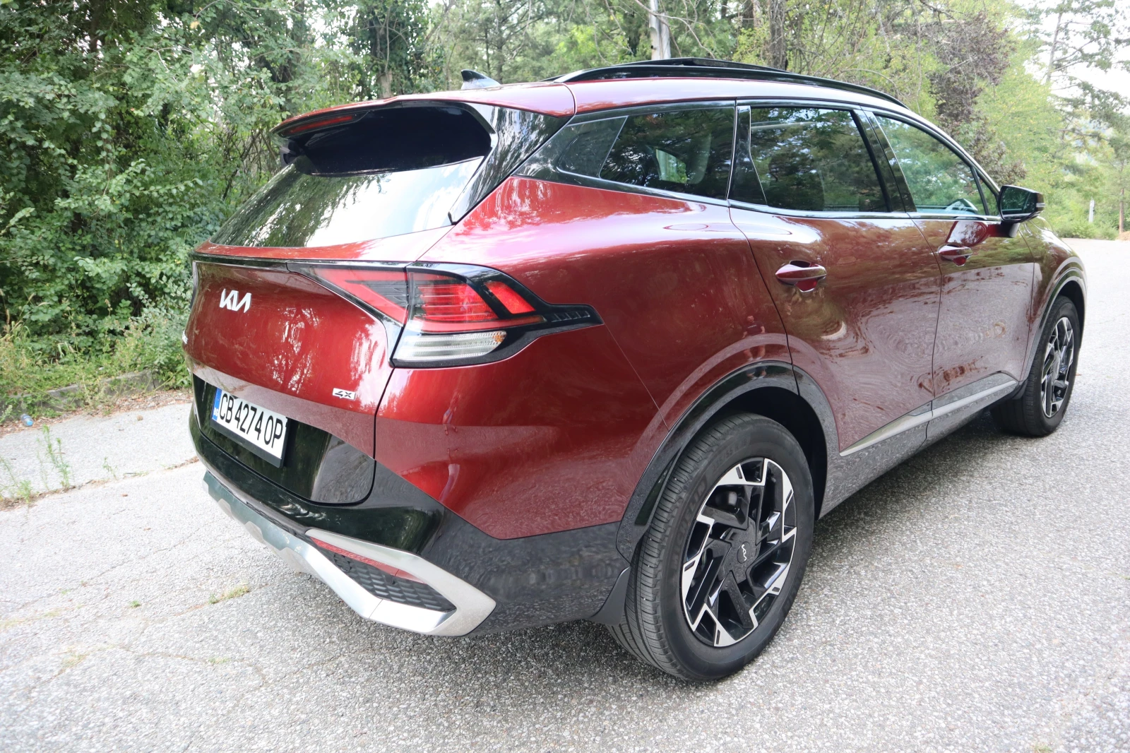 Kia Sportage Premium, снимка 3 - Автомобили и джипове - 55547408