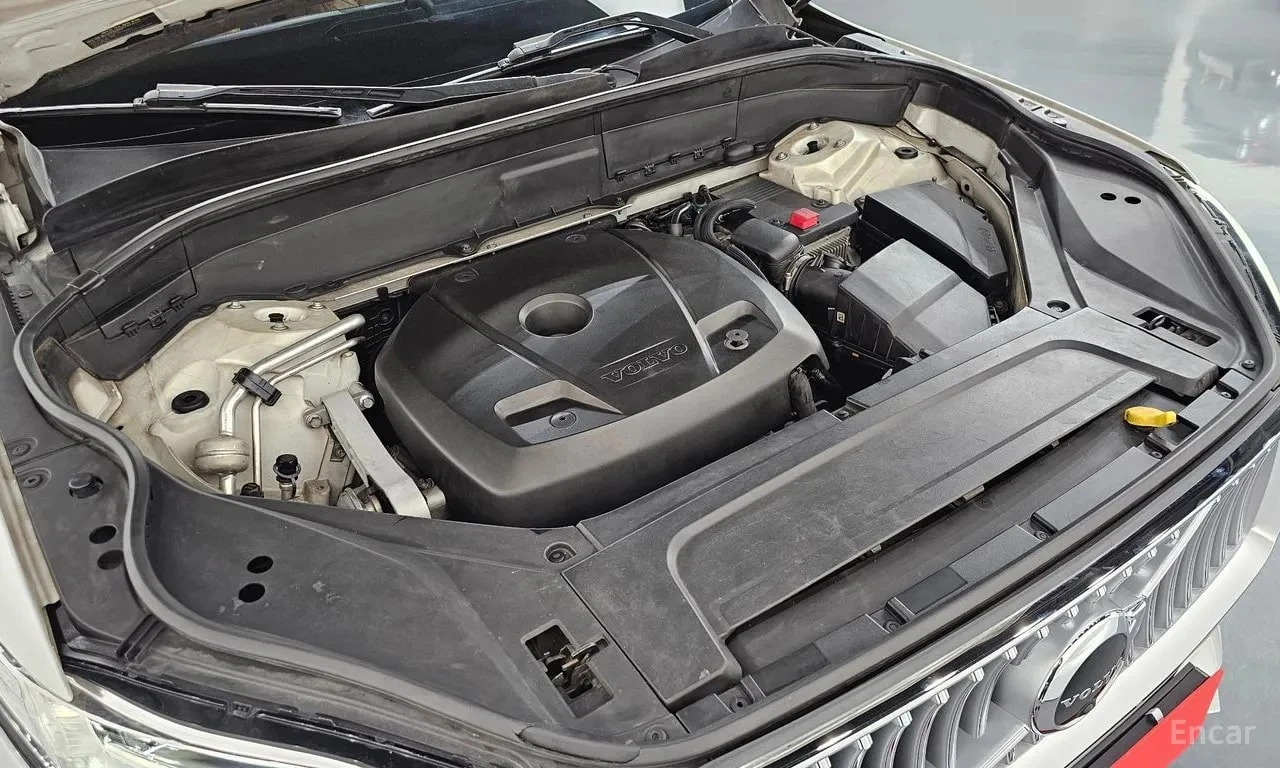 Volvo Xc90 * T6 Inscription * ПАНО * ОБДУХВАНЕ* АВТОКРЕДИТ* , снимка 6 - Автомобили и джипове - 56131406