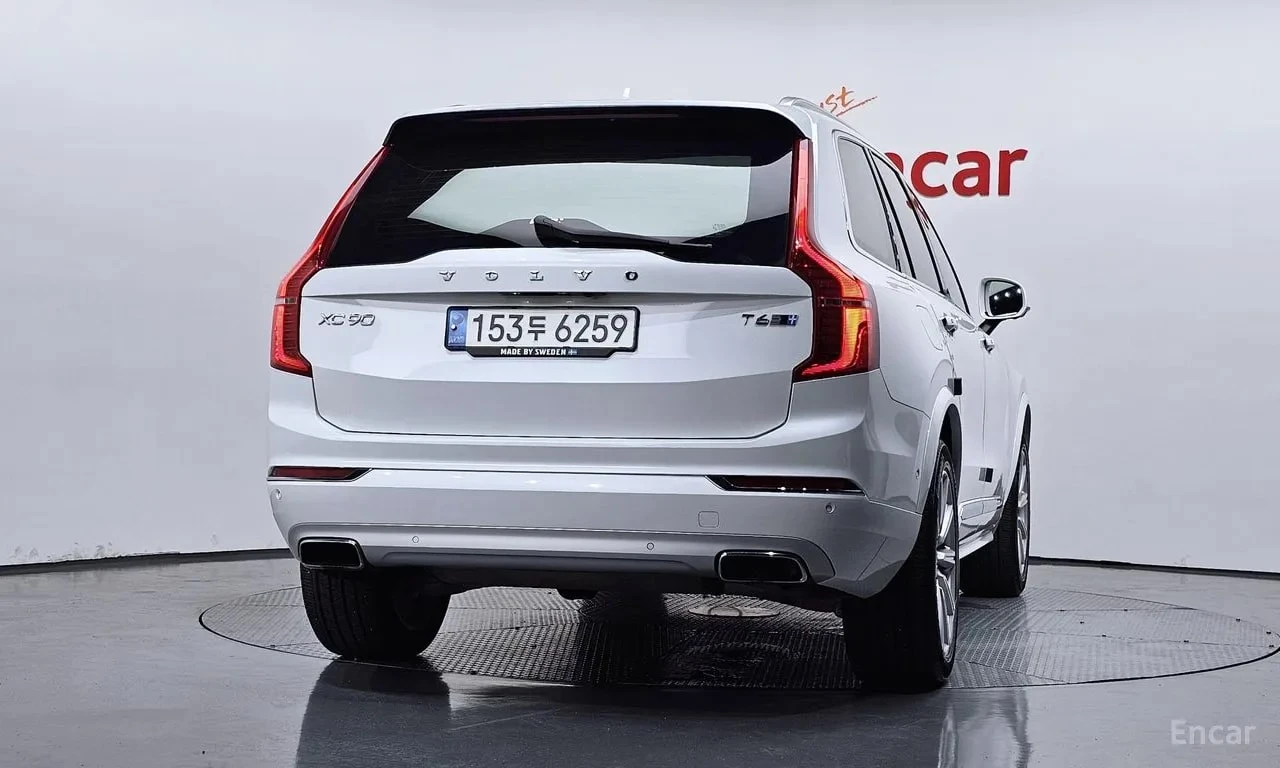 Volvo Xc90 * T6 Inscription * ПАНО * ОБДУХВАНЕ* АВТОКРЕДИТ* , снимка 4 - Автомобили и джипове - 56131406