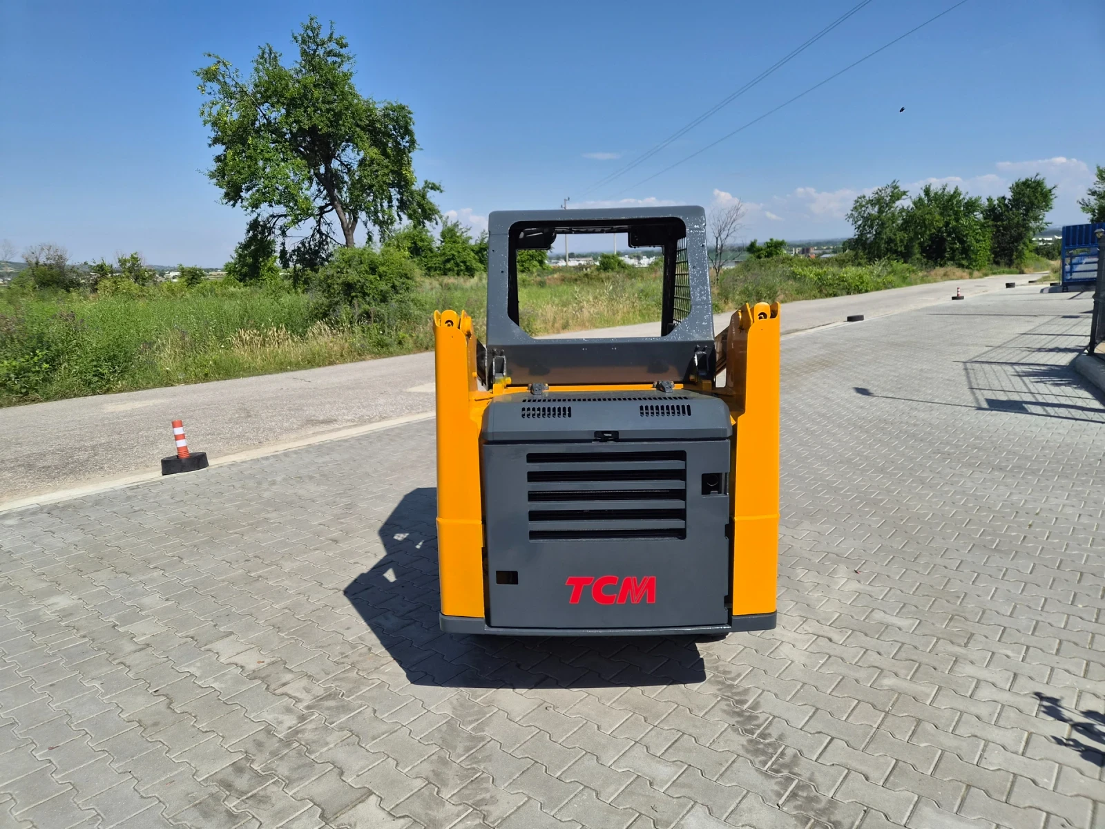 Мини челни товарачи Bobcat TCM 605 / ПЕРЕКТЕН ТЕХНИЧЕСКИ / НАЛИЧЕН !!!, снимка 3 - Индустриална техника - 54968384