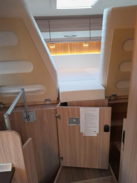Кемпер Burstner 620 G Travel Van , снимка 11