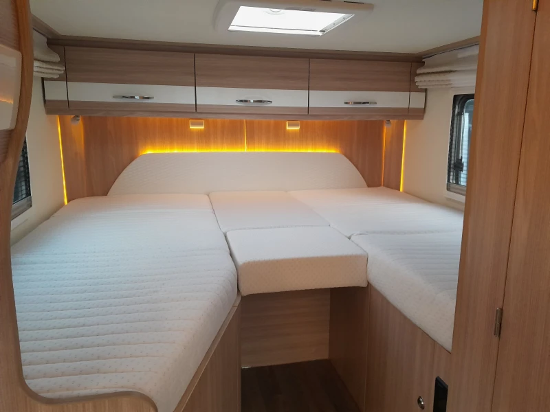 Кемпер Burstner 620 G Travel Van , снимка 10 - Каравани и кемпери - 53229140