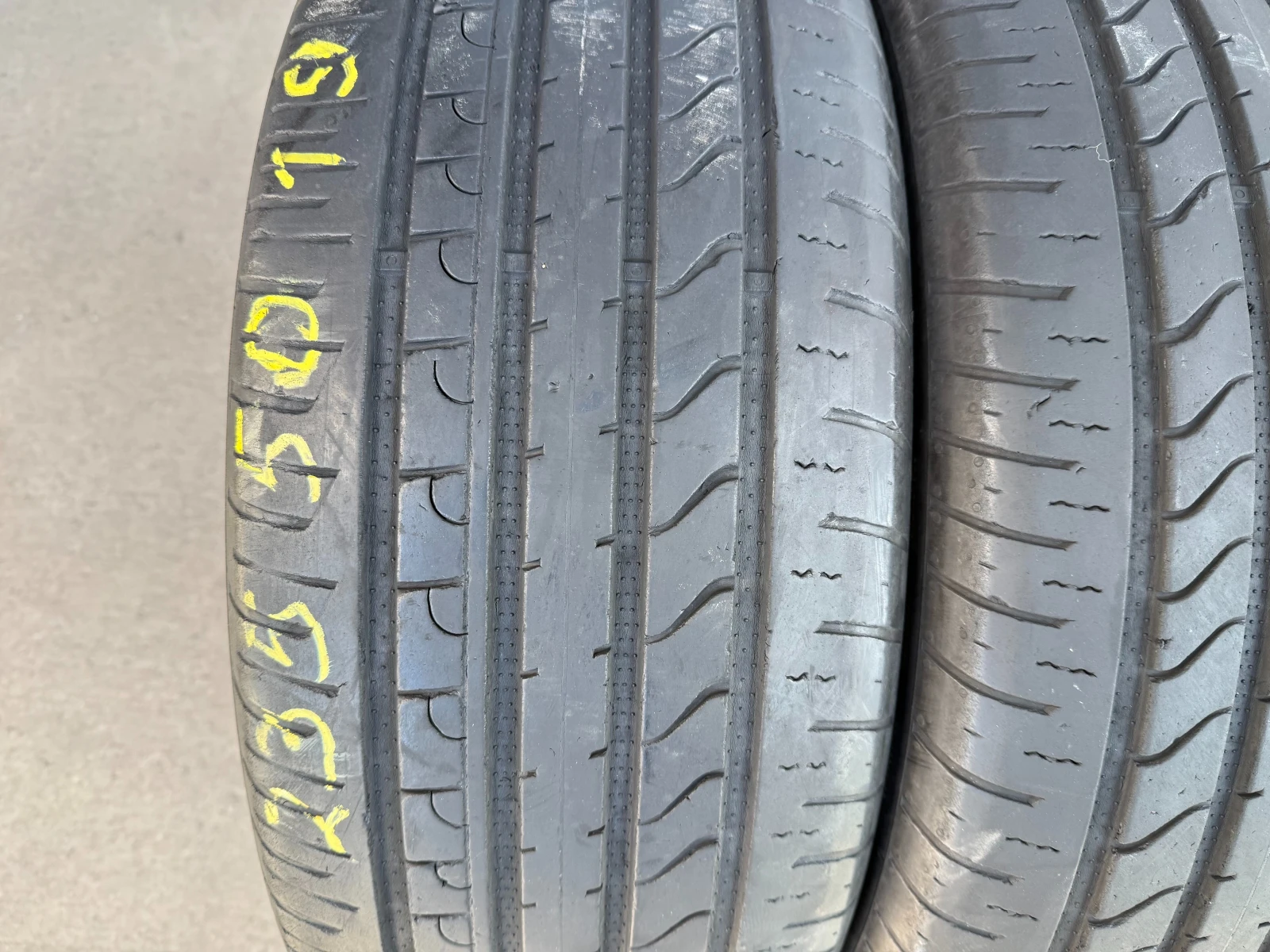 Гуми Летни 235/50R19, снимка 4 - Гуми и джанти - 53838067