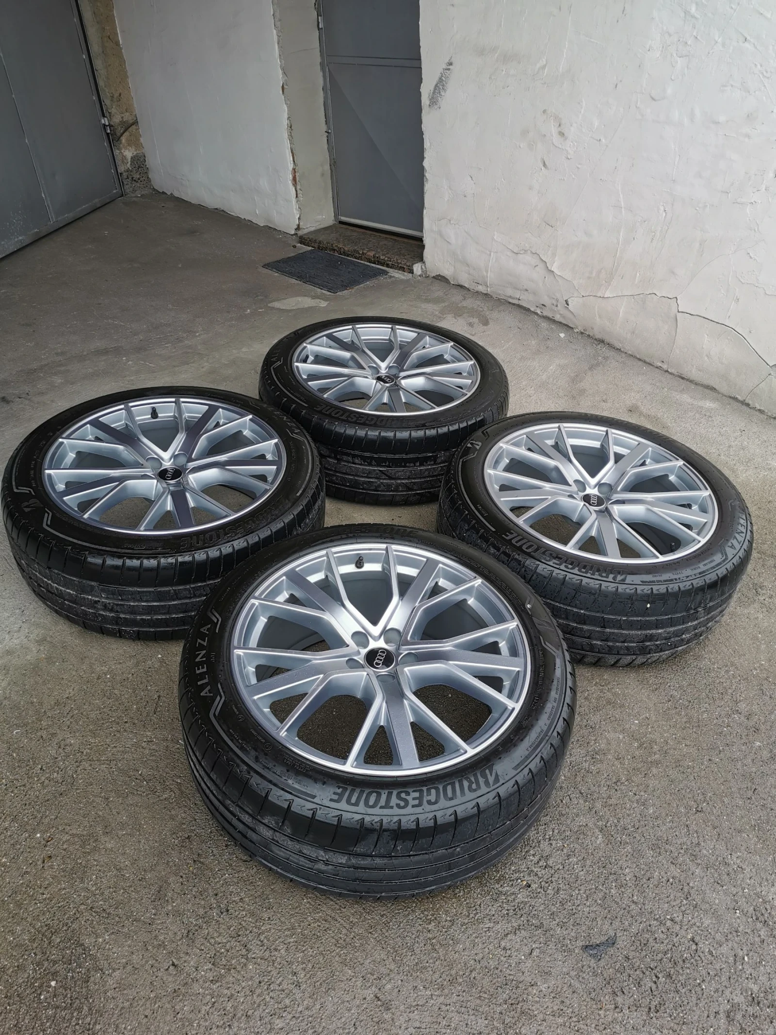 Гуми с джанти Bridgestone 265/45R21, снимка 2 - Гуми и джанти - 54855924