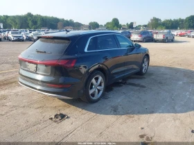 Audi E-Tron Premium Plus, снимка 4