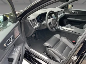 Volvo V60 B4 = Plus Dark = Гаранция, снимка 6