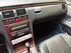 Mercedes-Benz E 200, снимка 7