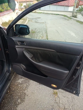 Toyota Avensis, снимка 6
