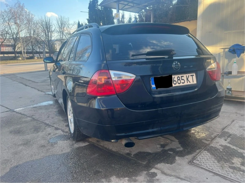 BMW 320, снимка 2 - Автомобили и джипове - 46995835