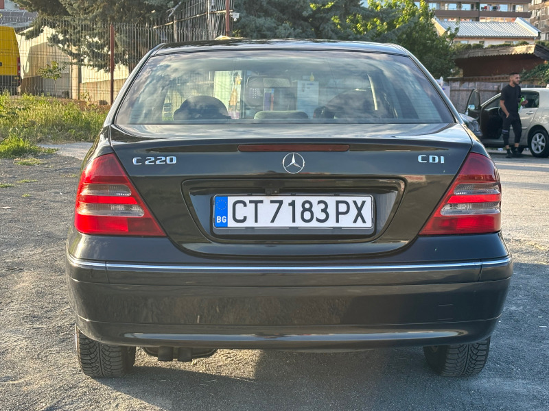 Mercedes-Benz C 220 C220 cdi, снимка 5 - Автомобили и джипове - 46391259