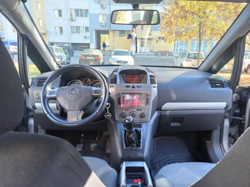 Opel Zafira, снимка 8 - Автомобили и джипове - 47761478