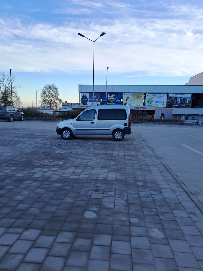 Renault Kangoo Климатик, Газ BRC, снимка 6 - Автомобили и джипове - 48758492