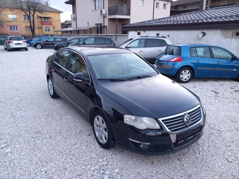 VW Passat 2.0TDI NAVI HI LINE, снимка 8 - Автомобили и джипове - 48743883