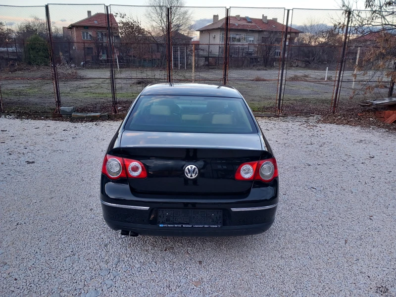 VW Passat 2.0TDI NAVI HI LINE, снимка 5 - Автомобили и джипове - 48743883