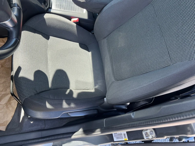 Peugeot 5008 1.6hdi PANORAMA 7mesta, снимка 8 - Автомобили и джипове - 49928284