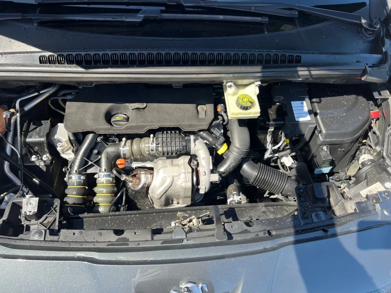 Peugeot 5008 1.6hdi PANORAMA 7mesta, снимка 15 - Автомобили и джипове - 49928284