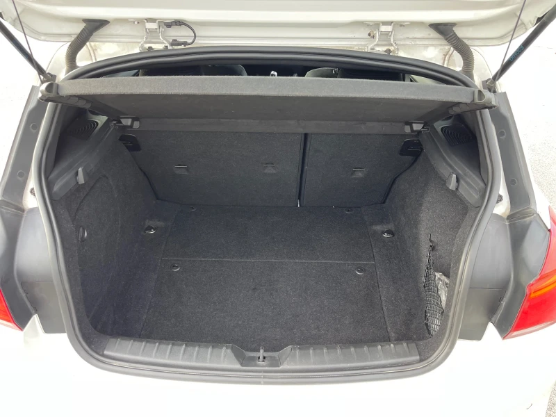 BMW 118 M Pack , снимка 11 - Автомобили и джипове - 52041316