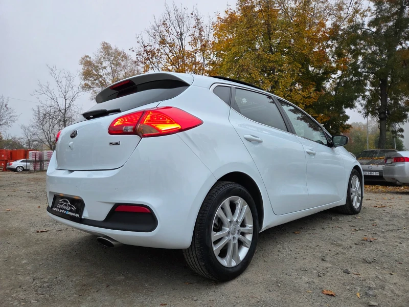 Kia Ceed 1.6CRDI-TOP-128ps, снимка 5 - Автомобили и джипове - 52265497