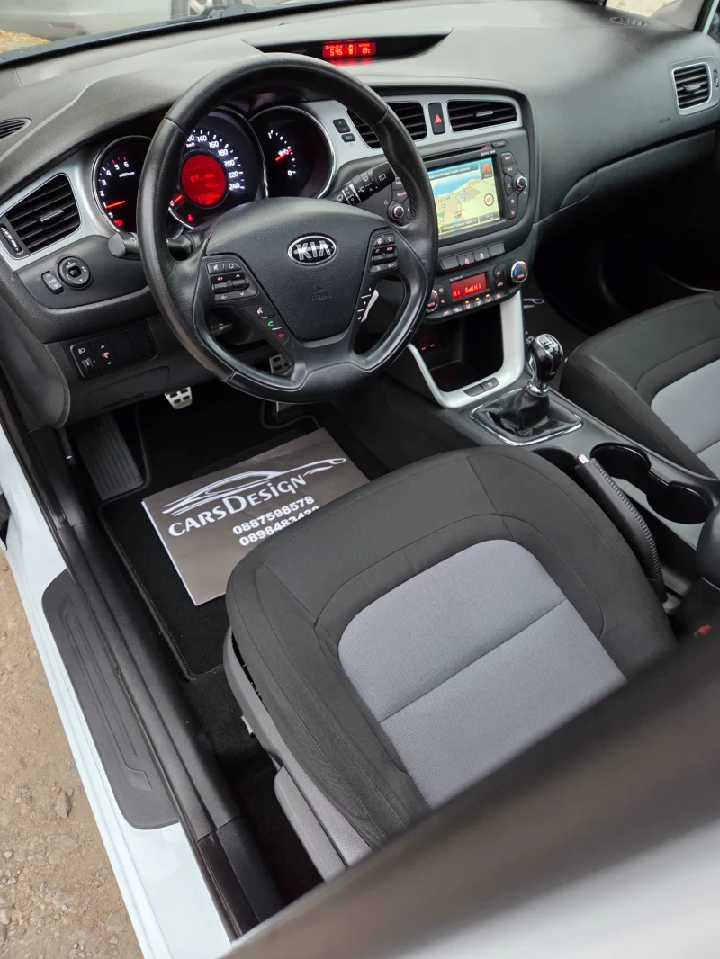 Kia Ceed 1.6CRDI-TOP-128ps, снимка 9 - Автомобили и джипове - 52265497
